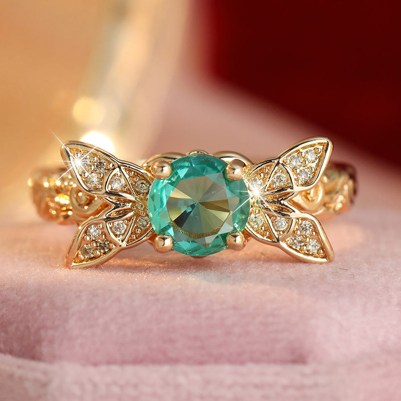 Women's Fashionable Luxurious Butterfly-shaped Ring